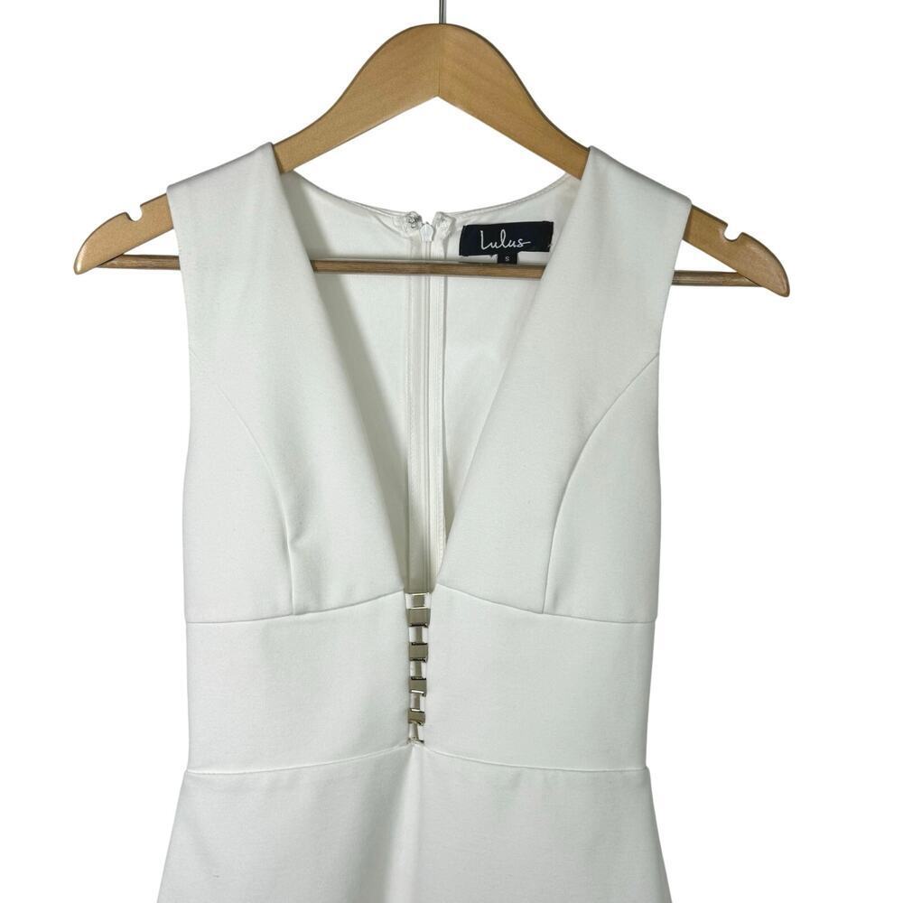 Lulu's Sascha White Sleeveless Bodycon Dress‎ Deep V Neck Women's Sz S - Picture 3 of 11